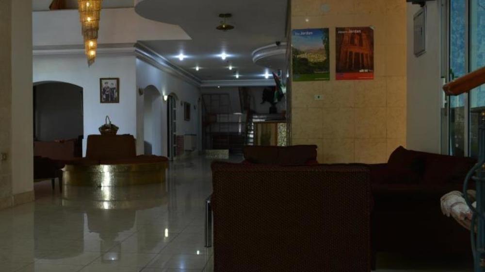 Razan Hotel Amman Esterno foto