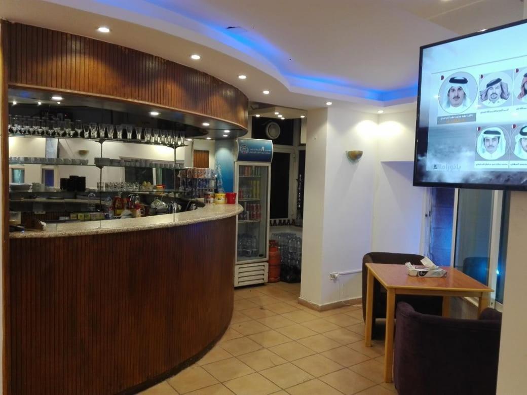 Razan Hotel Amman Esterno foto