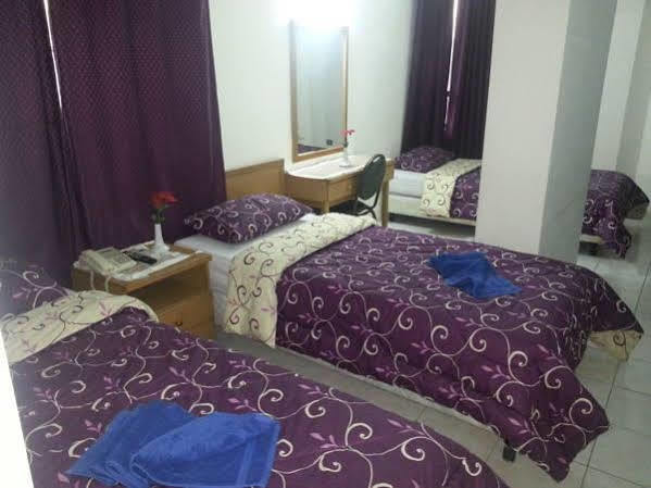 Razan Hotel Amman Esterno foto